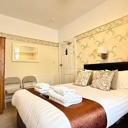 Tusker Lodge (Adults Only) Torquay Exterior foto