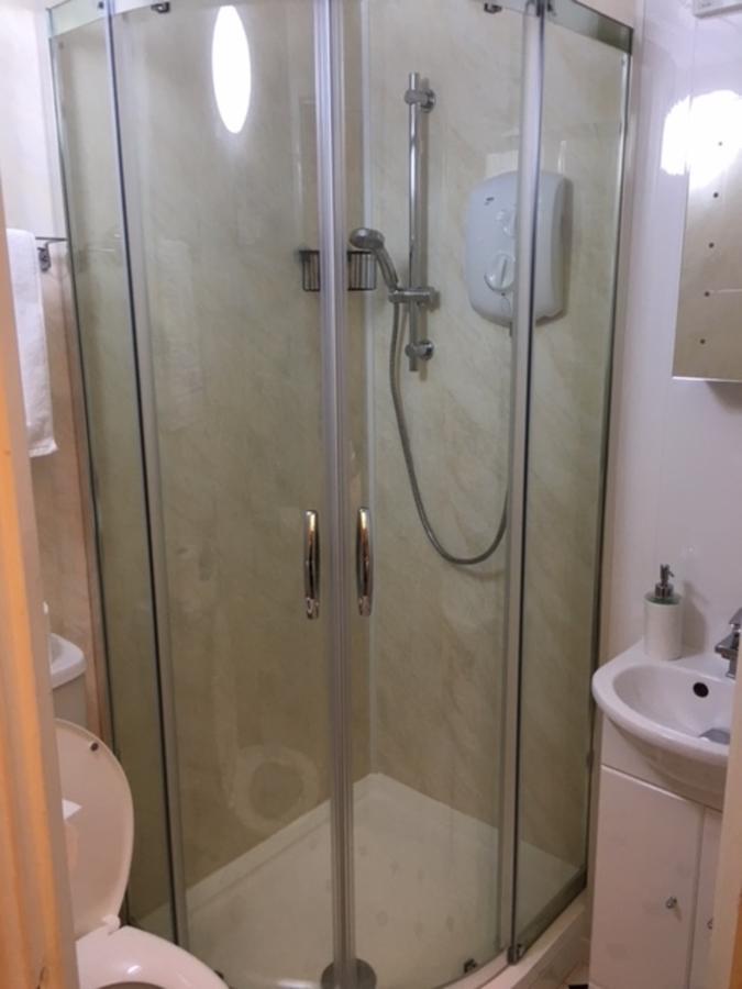 Tusker (adults Only) Гостевой дом 2*